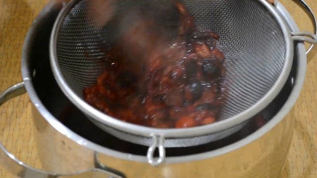 Соус Ткемали из терна. Ароматный соус к мясу.
