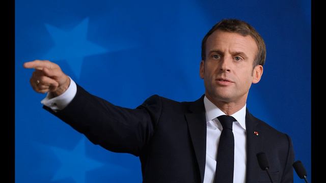 Macron versprach, die Demokratie zu verteidigen.