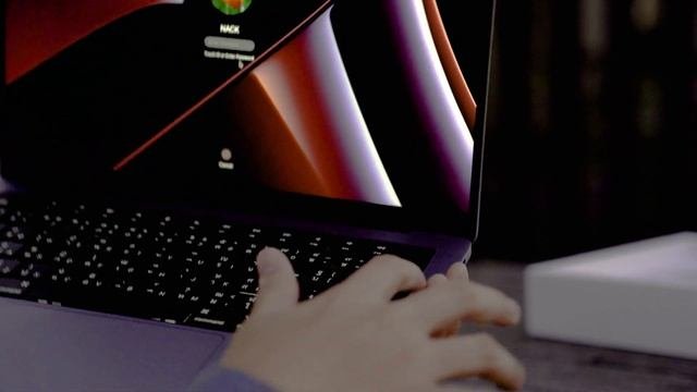 รีวิว แกะกล่อง MACBOOK PRO  14 นิ้ว M1 PRO ตัวเริ่มต้น|WHTG