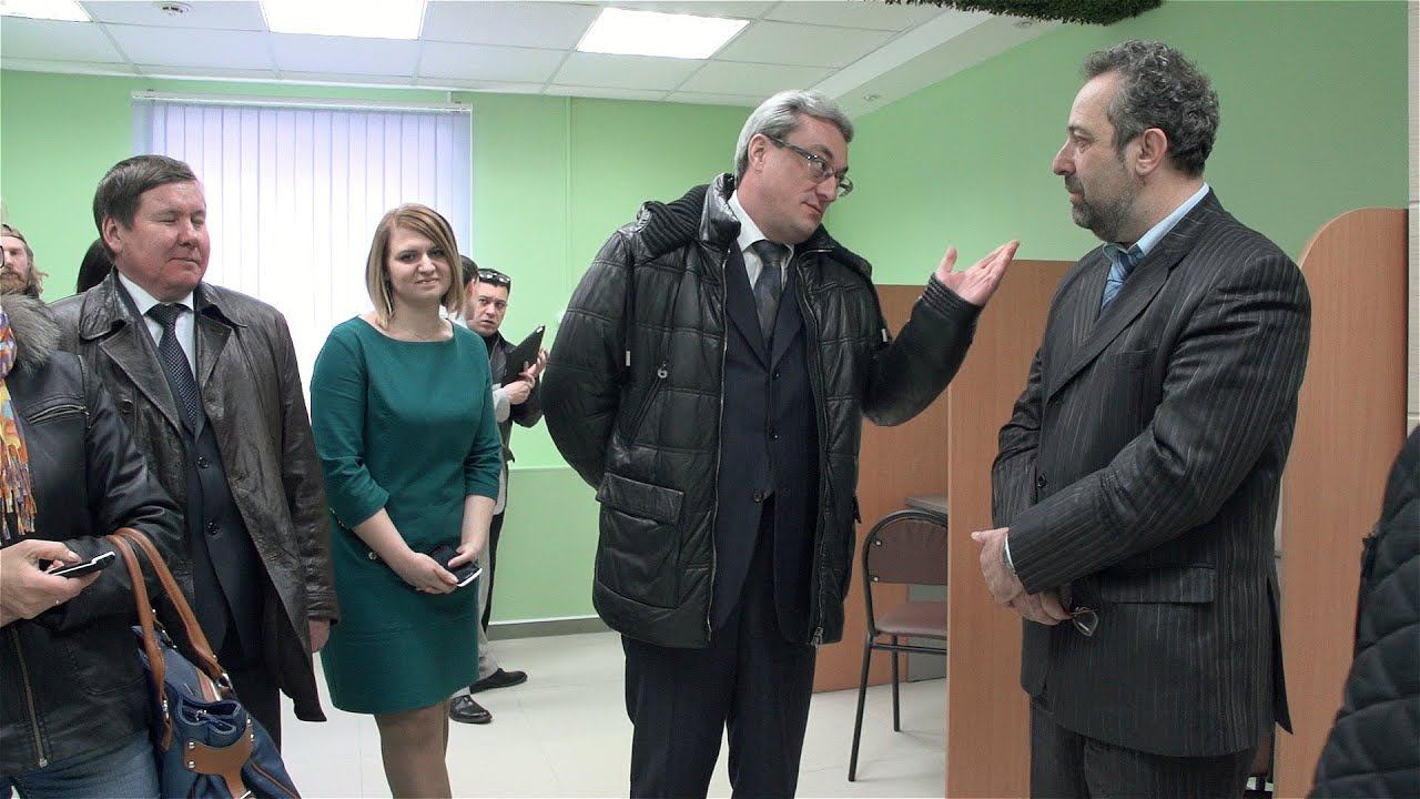 Посещение первого в республике многофункционального центра на селе в Визинге