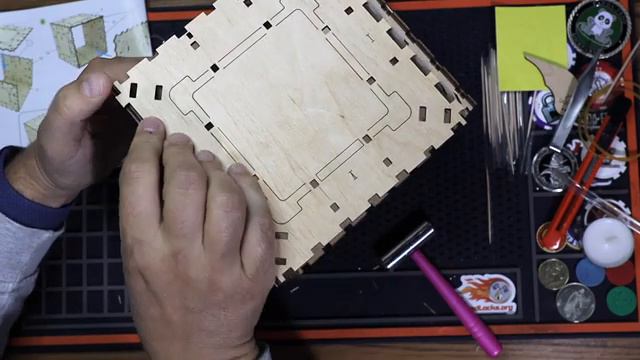 Ugears Mechanical Models Safe - Build Part 1