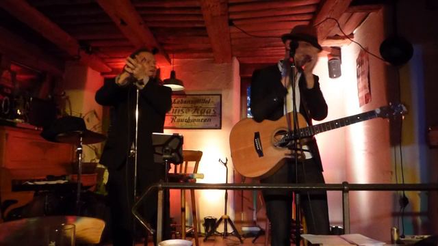 JAMA: Happy - Pharrell Williams Cover