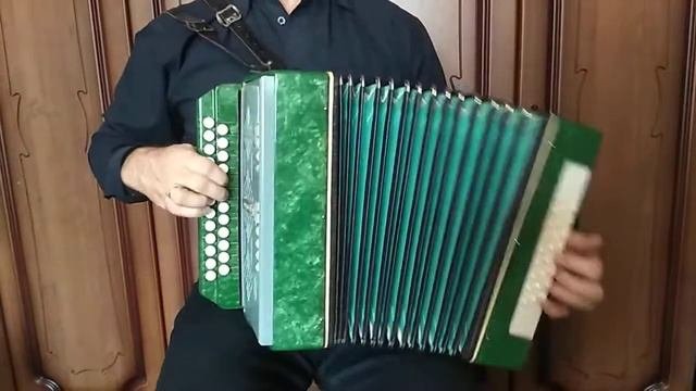 Гармонь Нарач 2 фа мажор