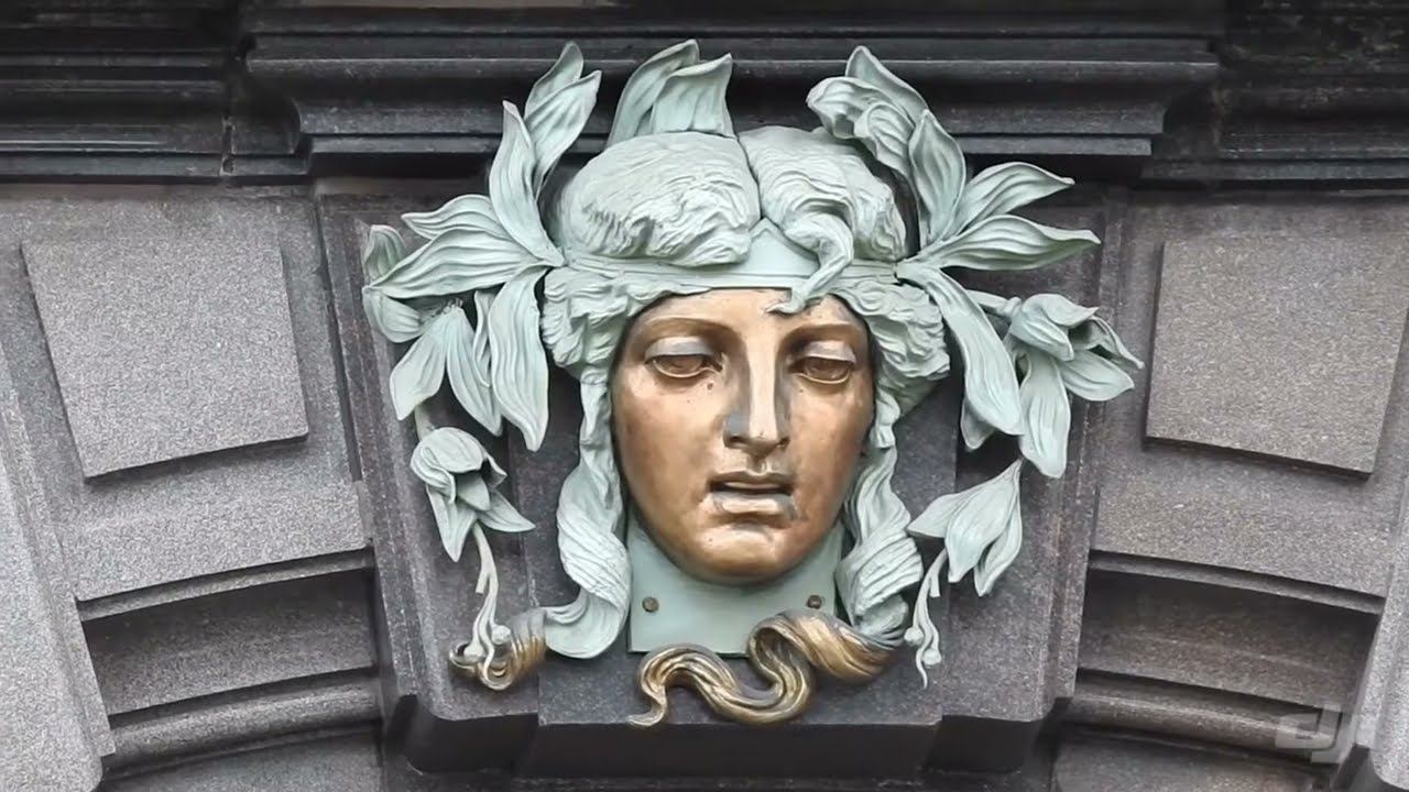 Дом Зингера в Санкт-Петербурге. Дом книги