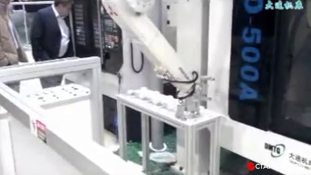 DMTG TD500A сверлильный станок с роботом