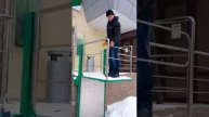 Вертикальный подъемник для инвалидов