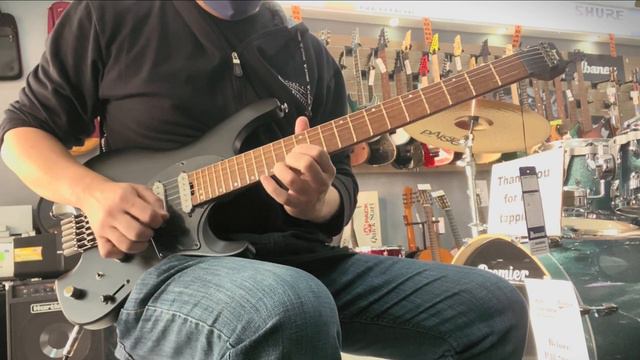 Trying out the Ibanez Q54-BKF (no talking)