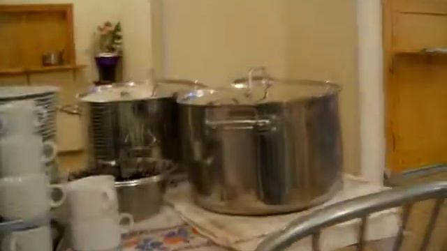 Трапезная для паломников.Столовая для тех кто не понял.
