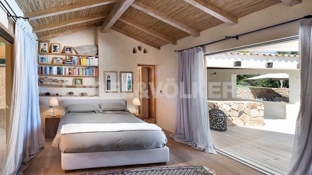 Porto Rafael • Sardinia: An intriguing Mediterranean holiday home