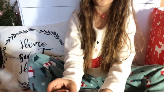 Распаковка новогодних подарков. Все ли желания исполнились?И кто же скрывается за обертками?