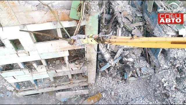Снос элеватора в г. Элиста республики Калмыкия с помощью Экскаватора-разрушителя