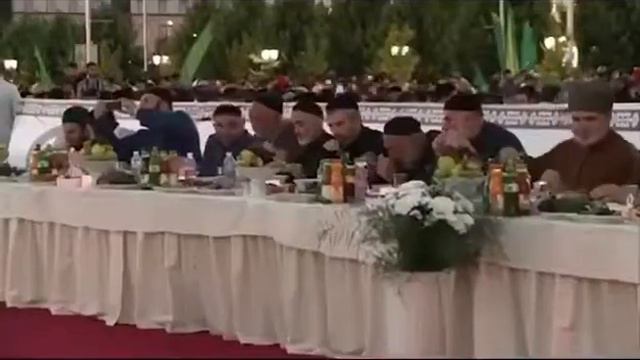 Как проводить рамазан на чеченской республики. Смотрим