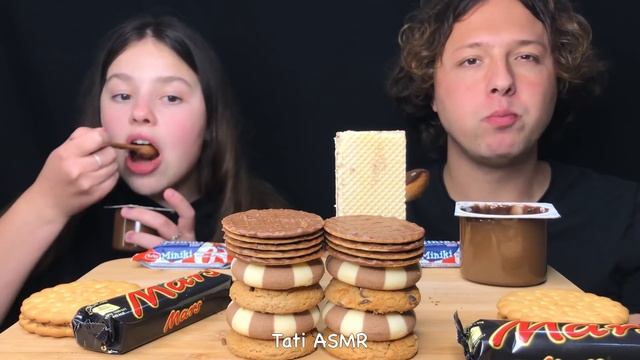 ASMR Chocolate Dessert Race! Snickers, Mars Candy Bars Eating Sounds Mukbang 먹방 Tati ASMR