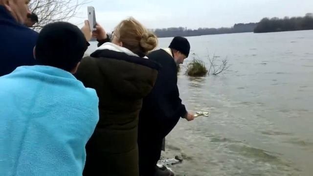 погружение на праздник Крещение Господне на озере в г. Падерборн