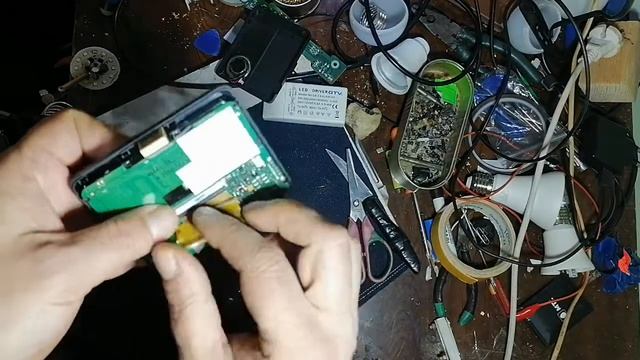 Что внутри старого навигатора.