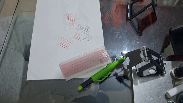 Немецкие карандаши Pica и китайский "аналог". Вот это поворот -).