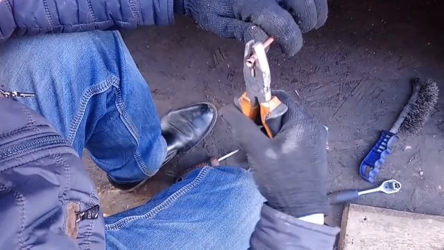 Замена тормозной трубки и НЕПРАВИЛЬНАЯ прокачка тормозов