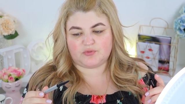 Карандаш для бровей Eyebrow Pencil Automatic косметический карандаш со щеточкой аппликатором Hean