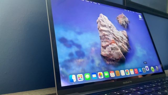 Macbook Pro 2022 Review | One year later