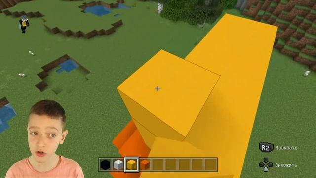 Как построить куклу из игры в кальмара в майнкрафте