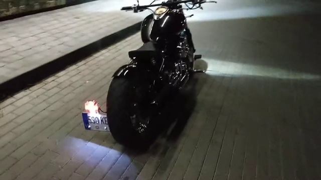 Yamaha v star drag star 1100 led light at night