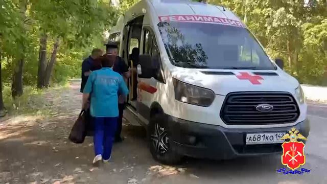 В Кемерове госавтоинспекторы оказали помощь пожилой женщине