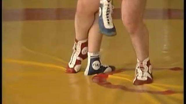 Отхват изнутри из переднего переворота