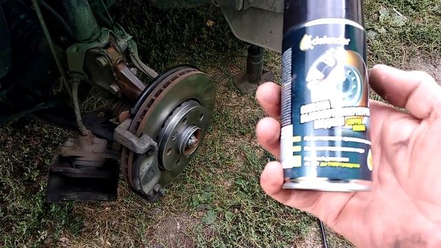 Как самому обслужить передние суппорта на Рено Дастер2