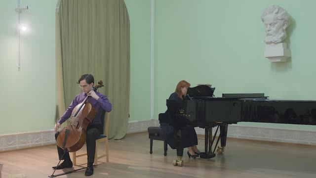 Фёдор Юрченко (виолончель)
Снежанна Суханова (фортепиано)