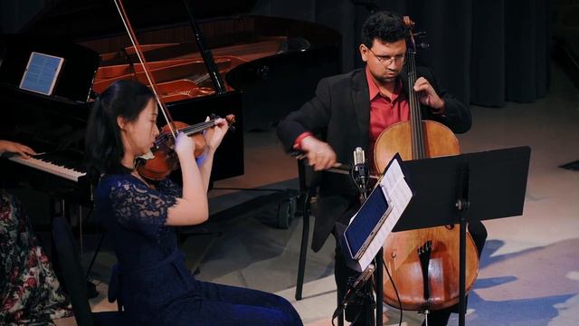 Christmas Piano Trio | What Child Is This?