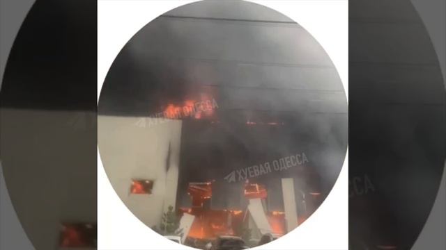 ‼️💥Украинцы в шоке: на месте удара в Одессе не прекращается грохот детонации !!!