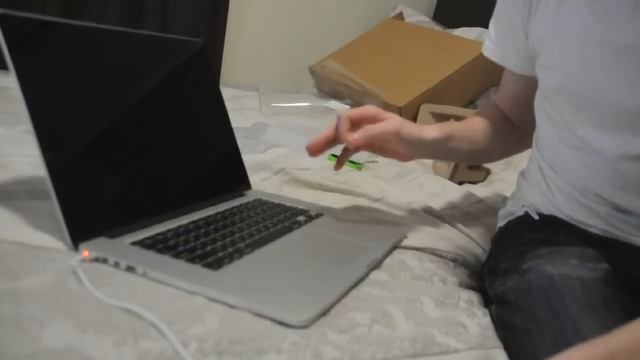 MacBook Pro with Retina Display - unboxing