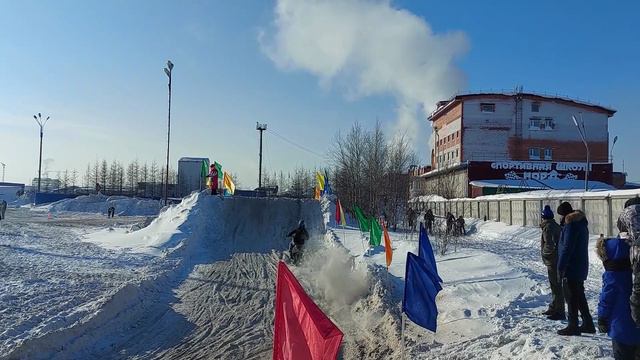 Зимний мотокрос. Новый Уренгой.