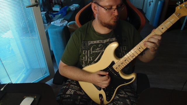 1979 Fender Stratocaster sound test