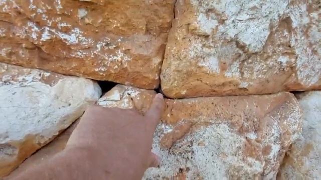 Античные боги против титанов? Параллелепипед против полигональной кладки?Уникальное противоречие‼️