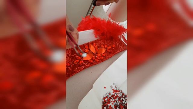 Вышивка стразами