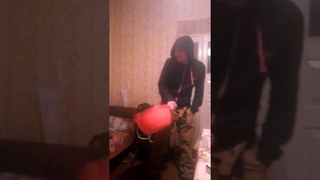 Хтів помити ноги 111