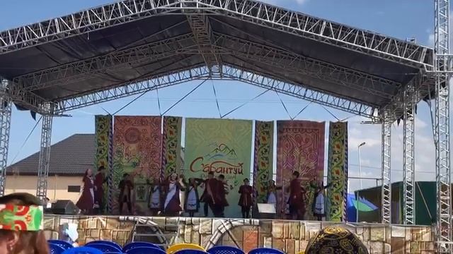 Государственный ансамбль кряшен "Бермянчек" на Сабантуе в Дагестане