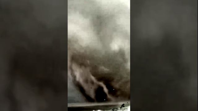 Мощный торнадо в штате Айова США