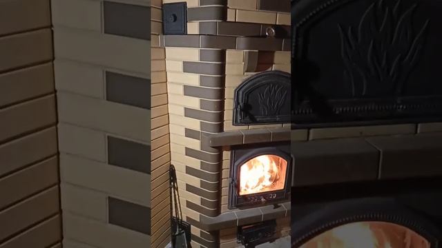 Уфимский печник. 89279681986. Отзыв по нашей печи. Отопительная каминопечь с лежанкой