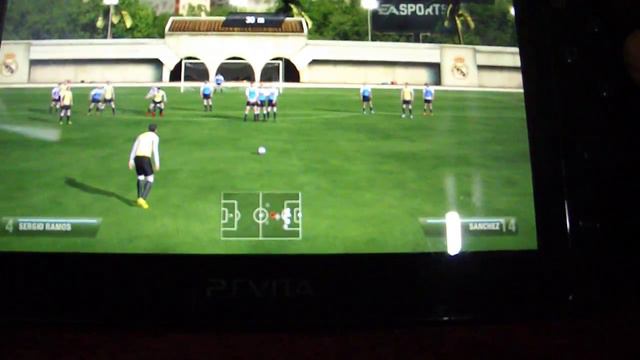 Tuto coup franc fifa15 ps vita