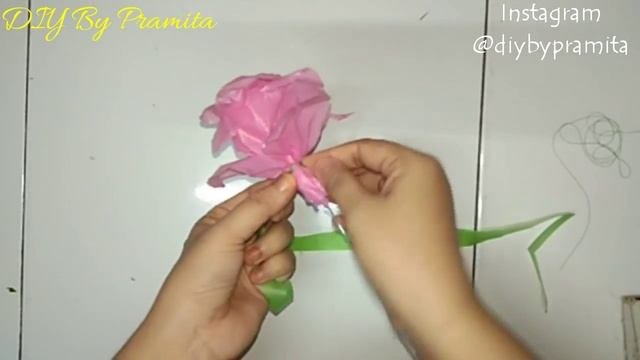 DIY Bunga Mawar dari Plastik Kresek  Roses from plastic bag
