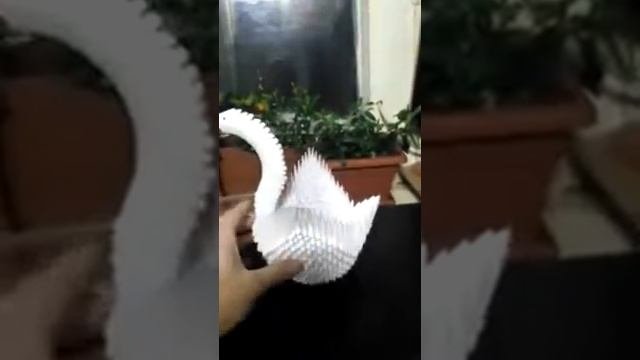 Лебедь модульное Оригами