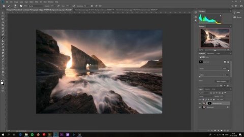 How to create REALISTIC Sun rays with Luminar 2018 in Photoshop