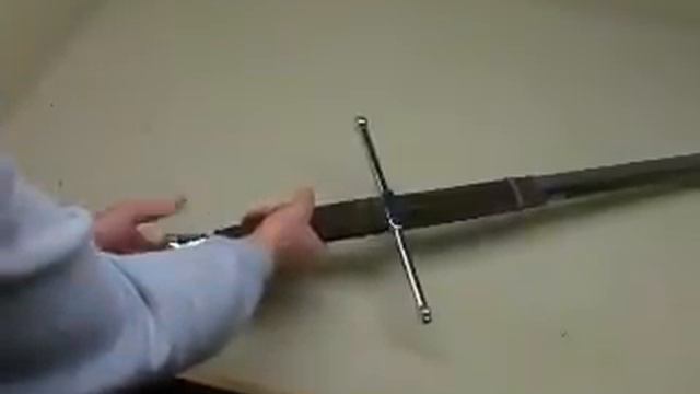 A look at a big Two Handed Sword
