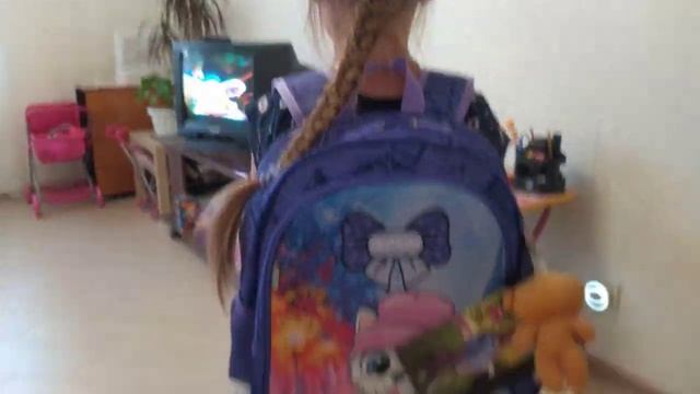 Заказала товары с Озона. Набор первоклассника,что входит.