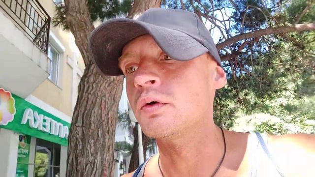 ИЗ ЛЕКСУСА В К&Б ЗА БУТЫЛОЧКОЙ ПОДЕШЕВЛЕ