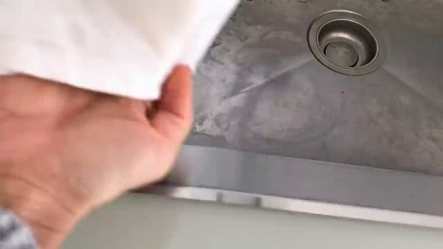 убирайся со мной - быстрая уборка на кухне