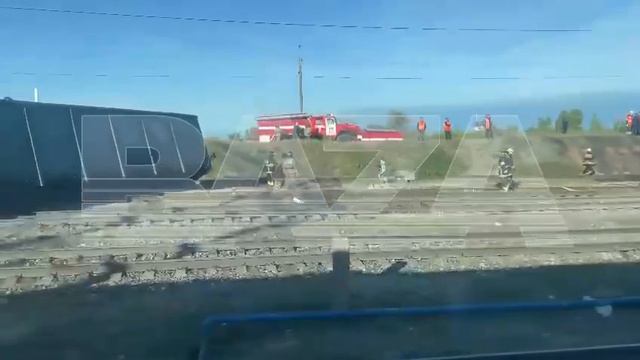 🇺🇦Хохлодрон пустил под откос грузовой поезд
В Волгоградской области БПЛА атаковал состав