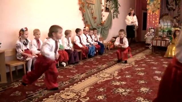 Садик Берёзка   танец казаков